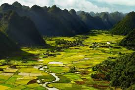 Phân tích đoạn trích Đất Nước trọn vẹn cả bài 1 Phân tích đoạn trích Đất Nước trọn vẹn cả bài
