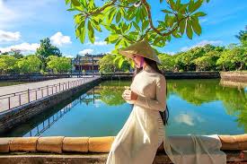 Cảm nhận bài thơ Đây Thôn Vĩ Dạ bài làm của học sinh giỏi 1 Cảm nhận về bài thơ đây thôn vĩ dạ
