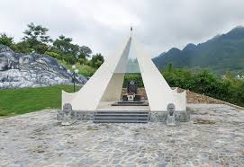 Phân tích khổ 3 bài thơ Tây Tiến của nhà thơ Quang Dũng 1 Phân tích khổ 3 bài thơ Tây Tiến sâu sắc nhất