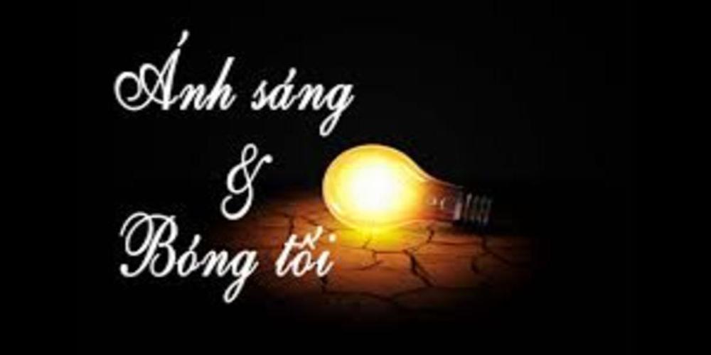 So sánh ánh sáng và bóng tối trong chữ người tử tù và hai đứa trẻ So sánh ánh sáng và bóng tối trong chữ người tử tù và hai đứa trẻ